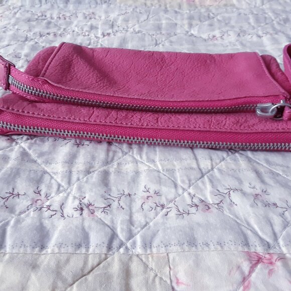 Liebeskind Berlin Leather Multi-Zippered Pouch - Picture 4 of 13